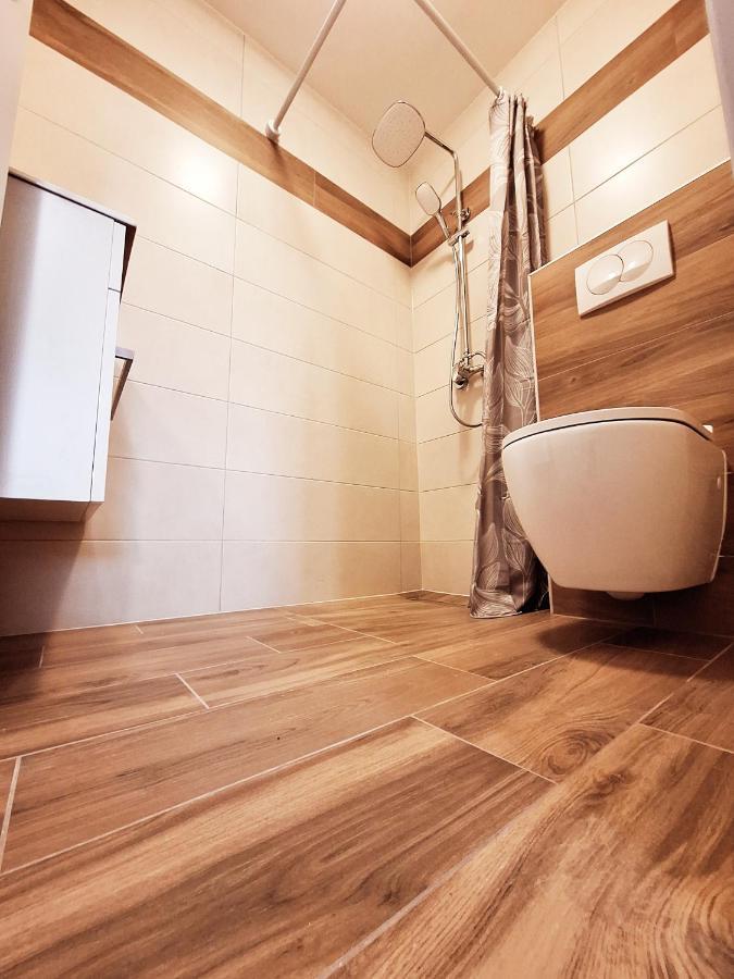 Maria'S Haus Apartment Novigrad  Ngoại thất bức ảnh